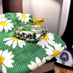 Brighton bangle with bag